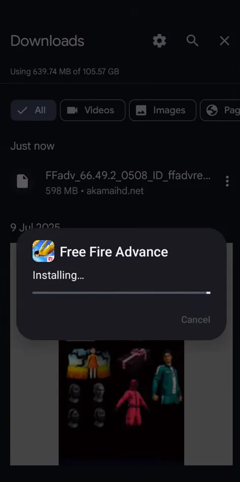 An Android downloads screen with the Free Fire Advance APK part-way through installing