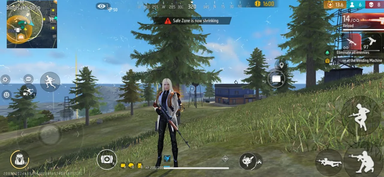 A Free Fire battle royale match on Bimasakti Strip with the safe zone shrinking warning across the top of the screen