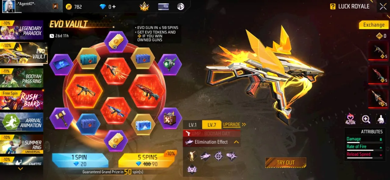 The Evo Vault lucky spin, with an upgraded Evo weapon at level 7 and its boosted damage and fire-rate attributes